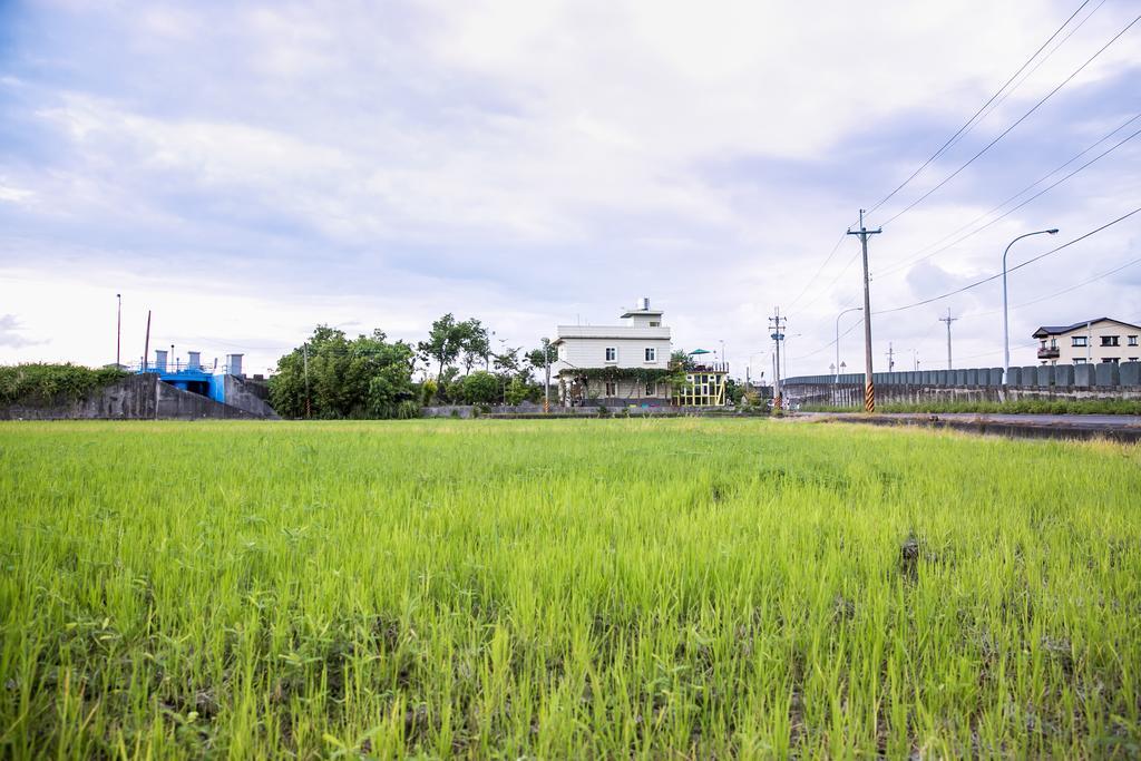 宜蘭81 Boat輕旅 寵物友善 小團體包棟 獨棟villa Jiaoxi Exteriör bild